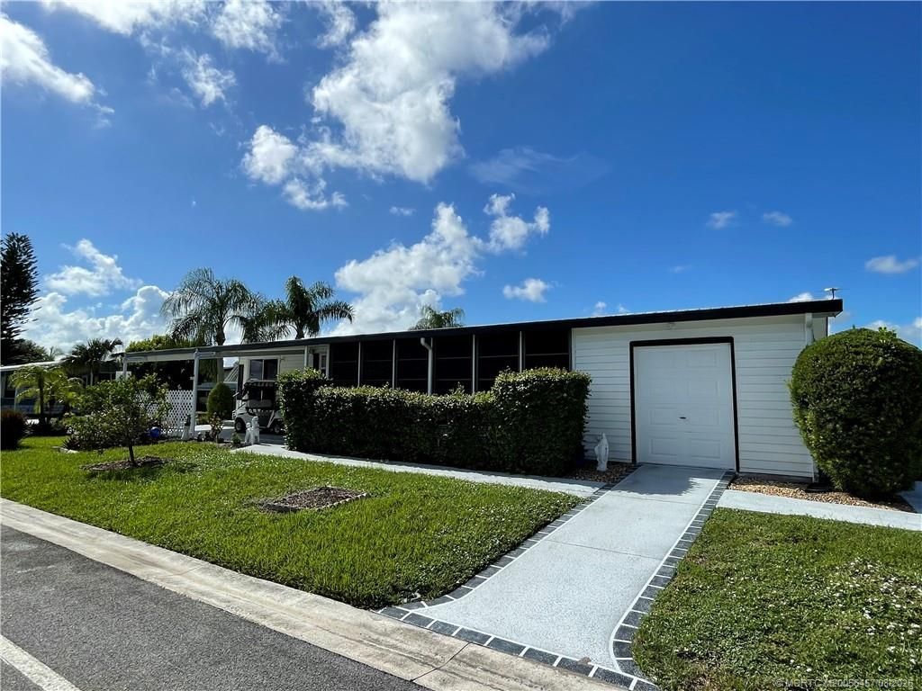 14340 SW Sand Wedge Drive, Indiantown, FL 34956 Photo