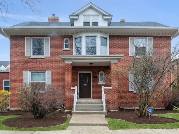 1660 2nd Street , Unit 4, Highland Park, IL 60035