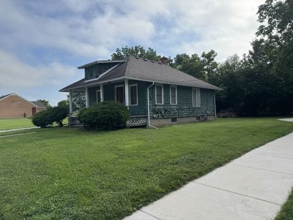 604 N Prairie Street , Batavia, IL 60510