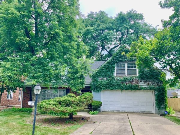 1131 Park Lane , Western Springs, IL 60558