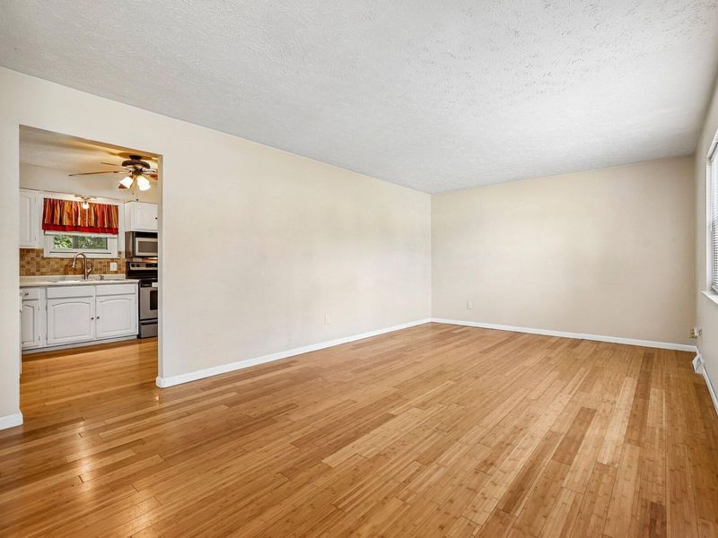 10066 Squire Drive, Florence, KY 41042 Photo 7