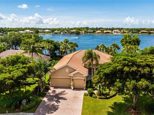 5589 Whispering Willow WAY , FORT MYERS, FL 33908