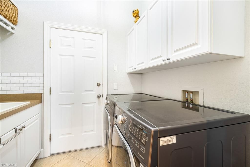 5589 Whispering Willow Way , Fort Myers, FL 33908 Photo
