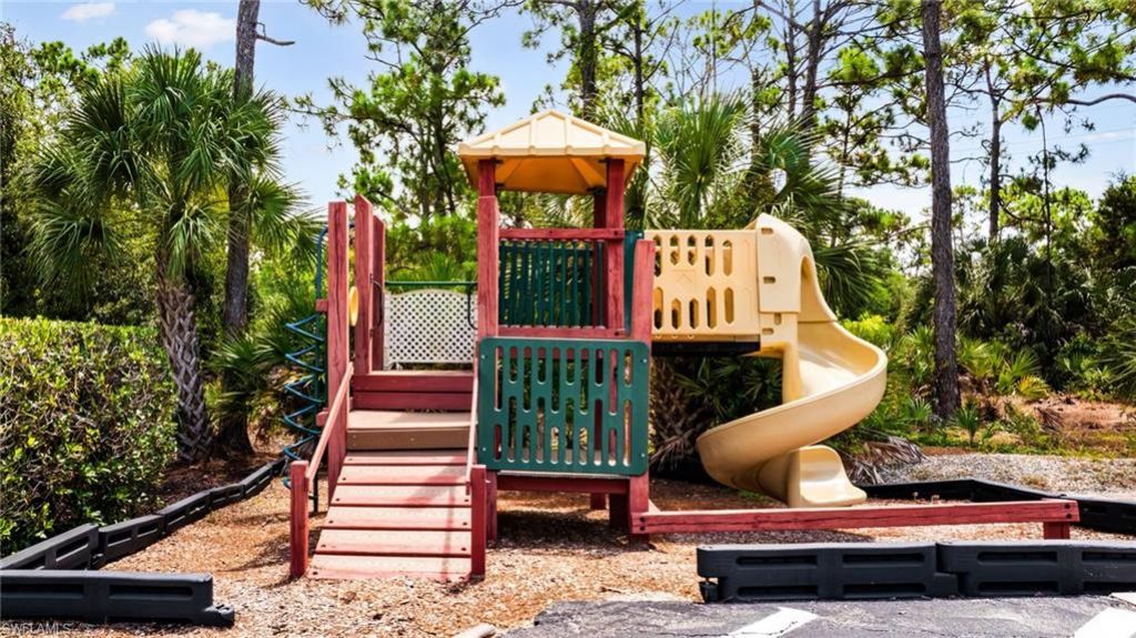 5589 Whispering Willow Way , Fort Myers, FL 33908 Photo