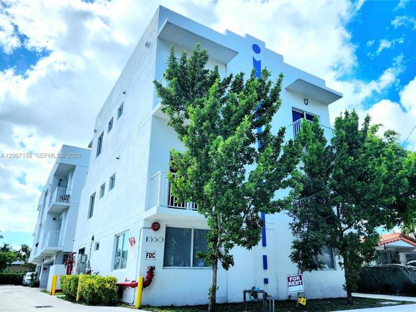 1860 NW 24th Ave , Unit 302, Miami, FL 33125