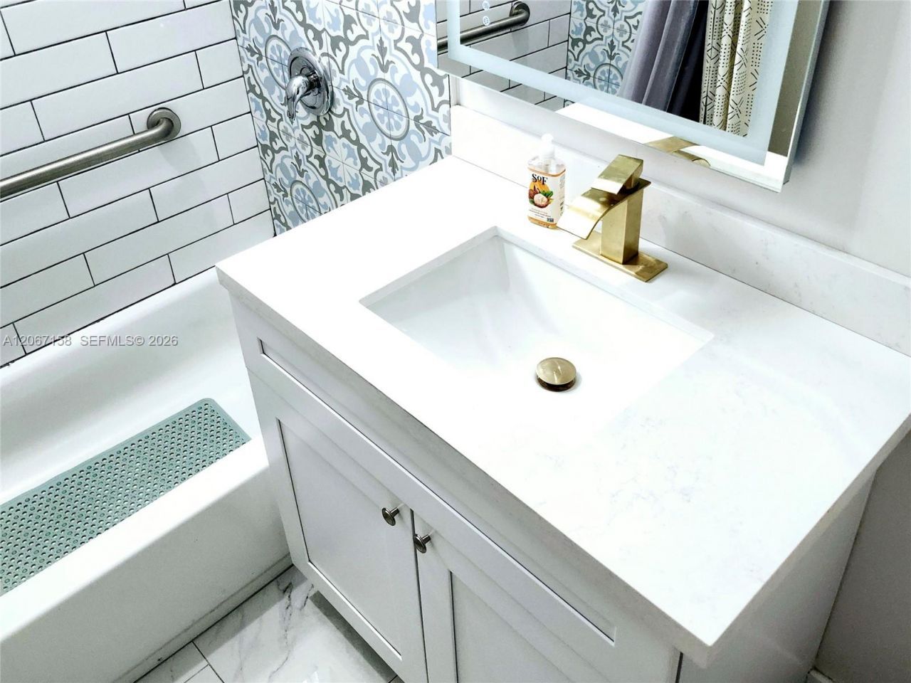 1860 NW 24th Ave , Unit 302, Miami, FL 33125 Photo