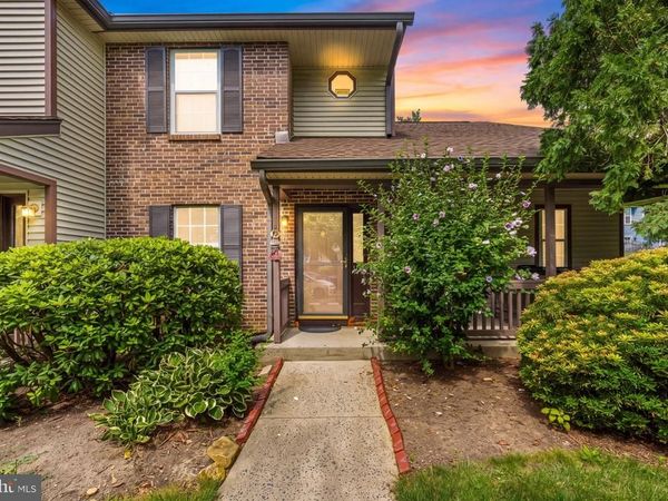 1212 HOLLY COURT, MONMOUTH JUNCTION, NJ 08852