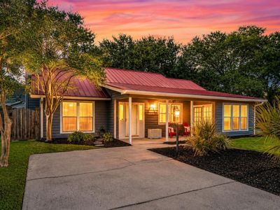 666 Poaug Lane, Mount Pleasant, SC 29464