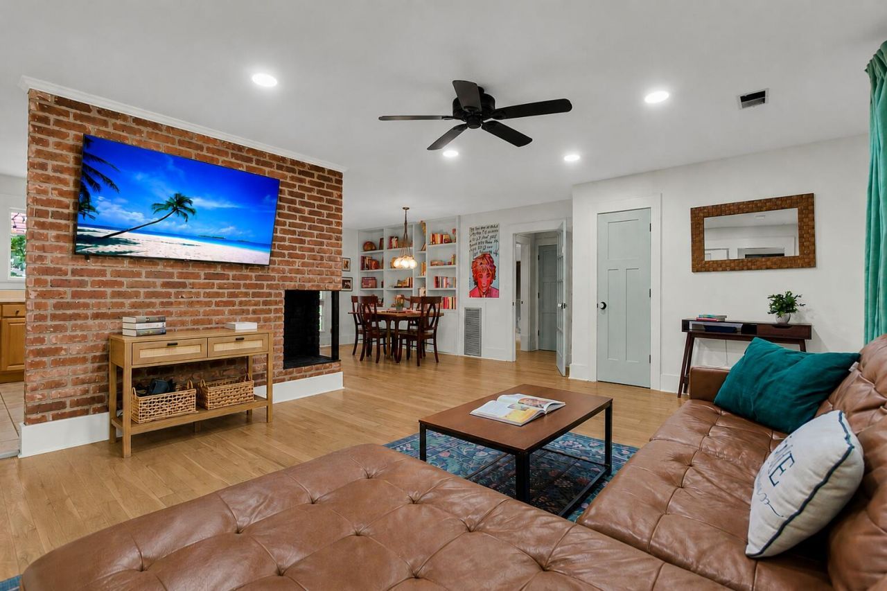 12 Stratford Road Photo 10
