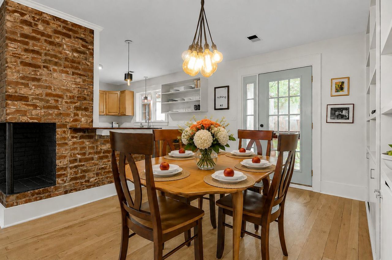 12 Stratford Road Photo 13