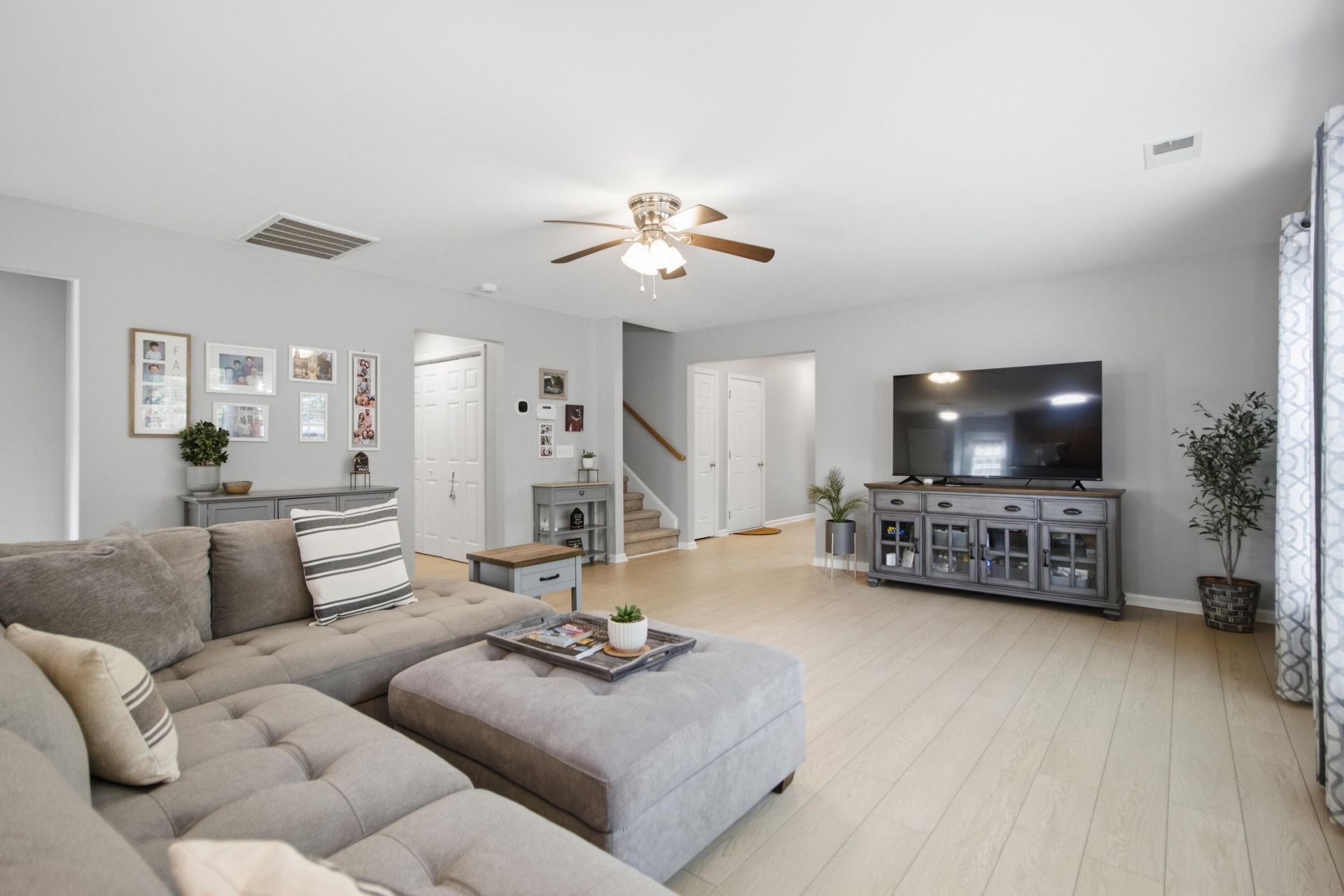 1205 Catbird Court Photo 12