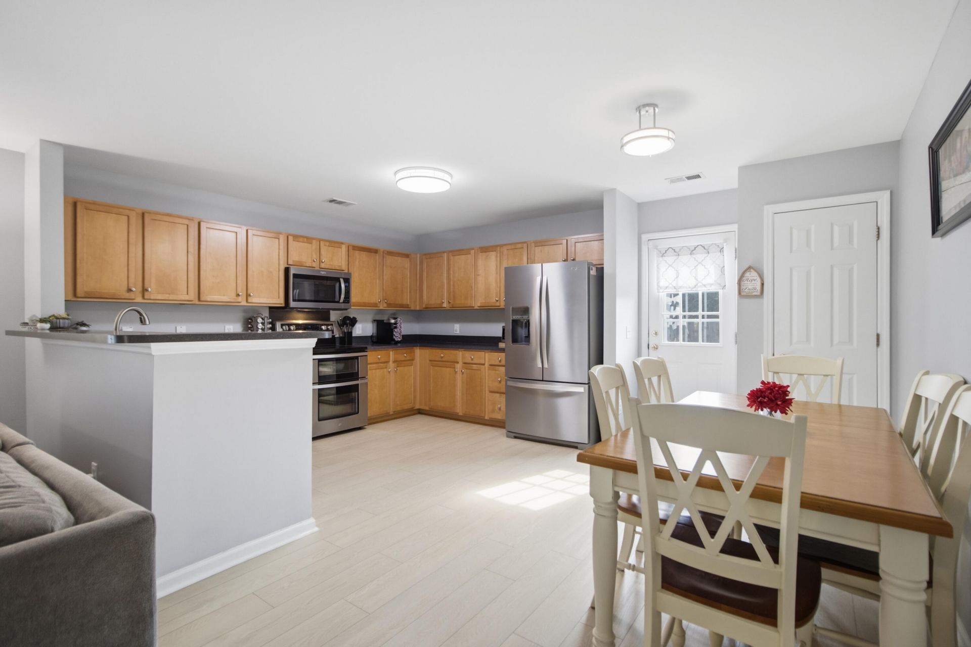 1205 Catbird Court Photo 14
