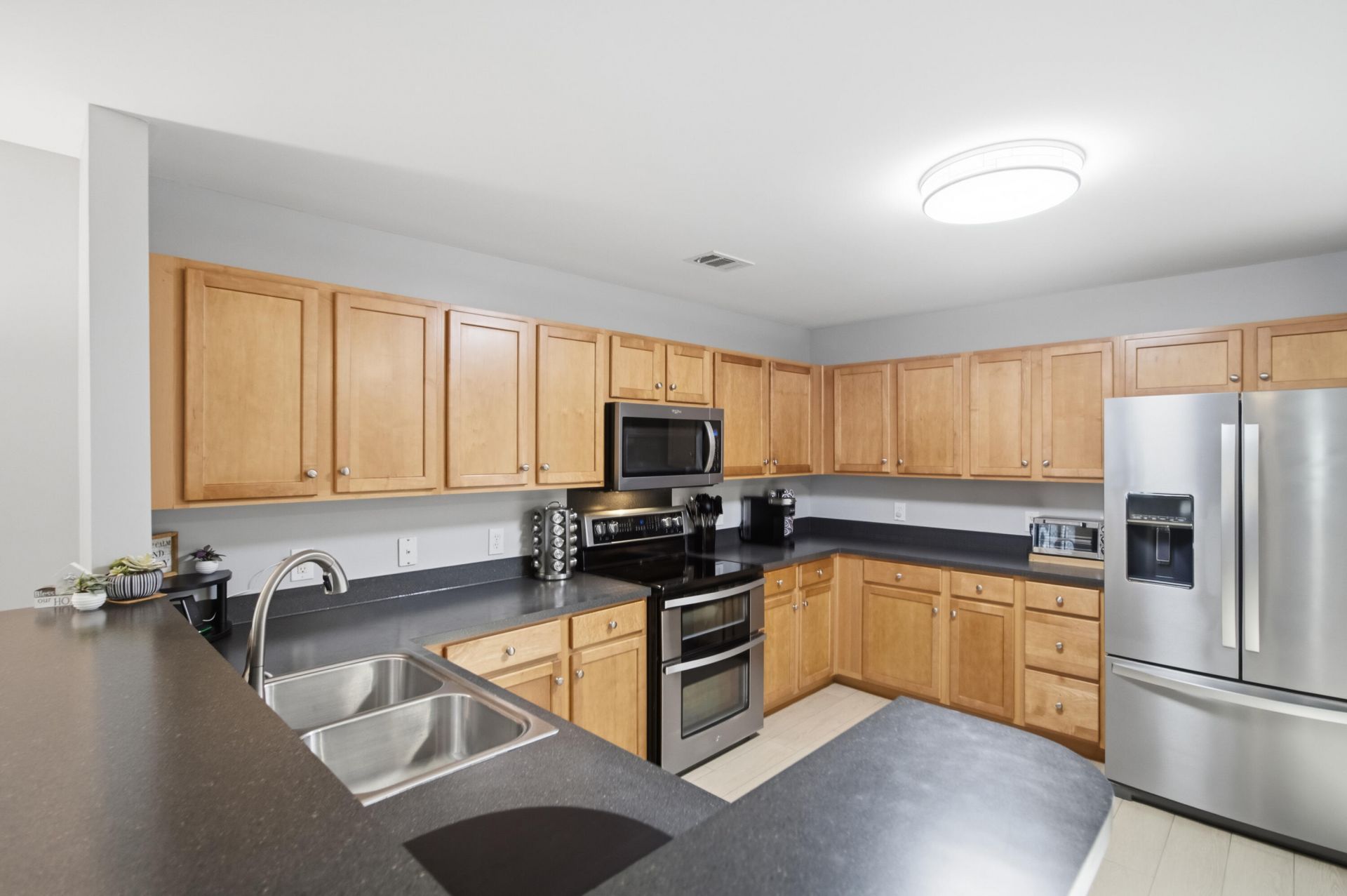 1205 Catbird Court Photo 19