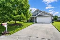 1205 Catbird Court photo 4