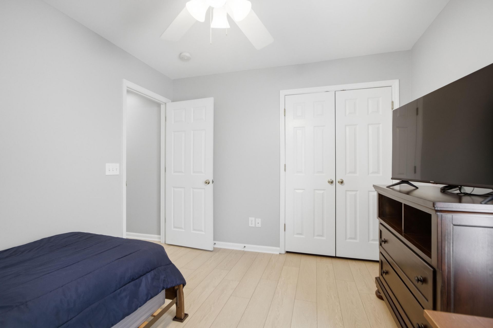 1205 Catbird Court Photo 31