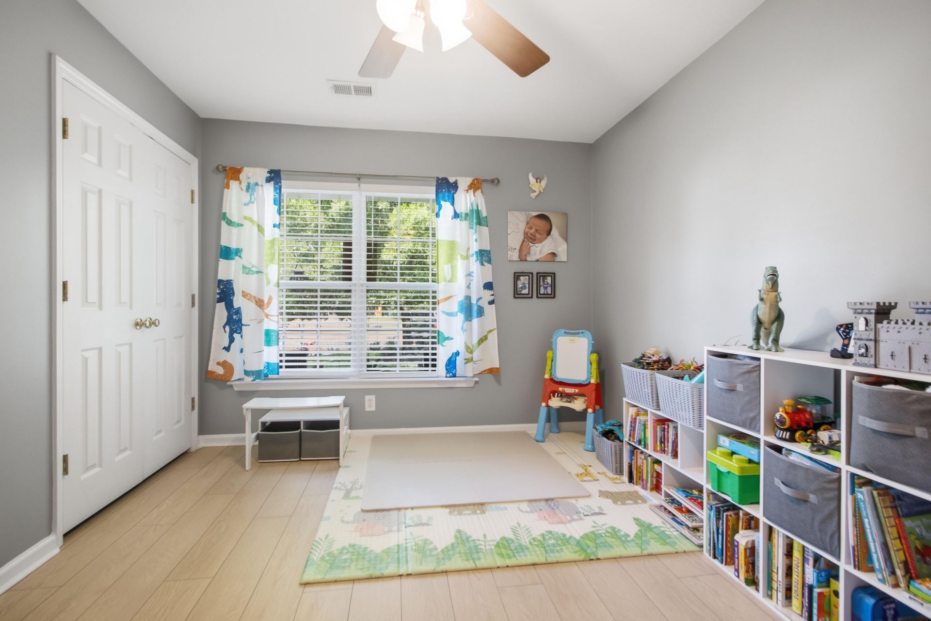 1205 Catbird Court Photo 34