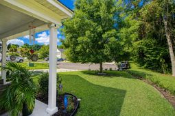 1205 Catbird Court photo 4