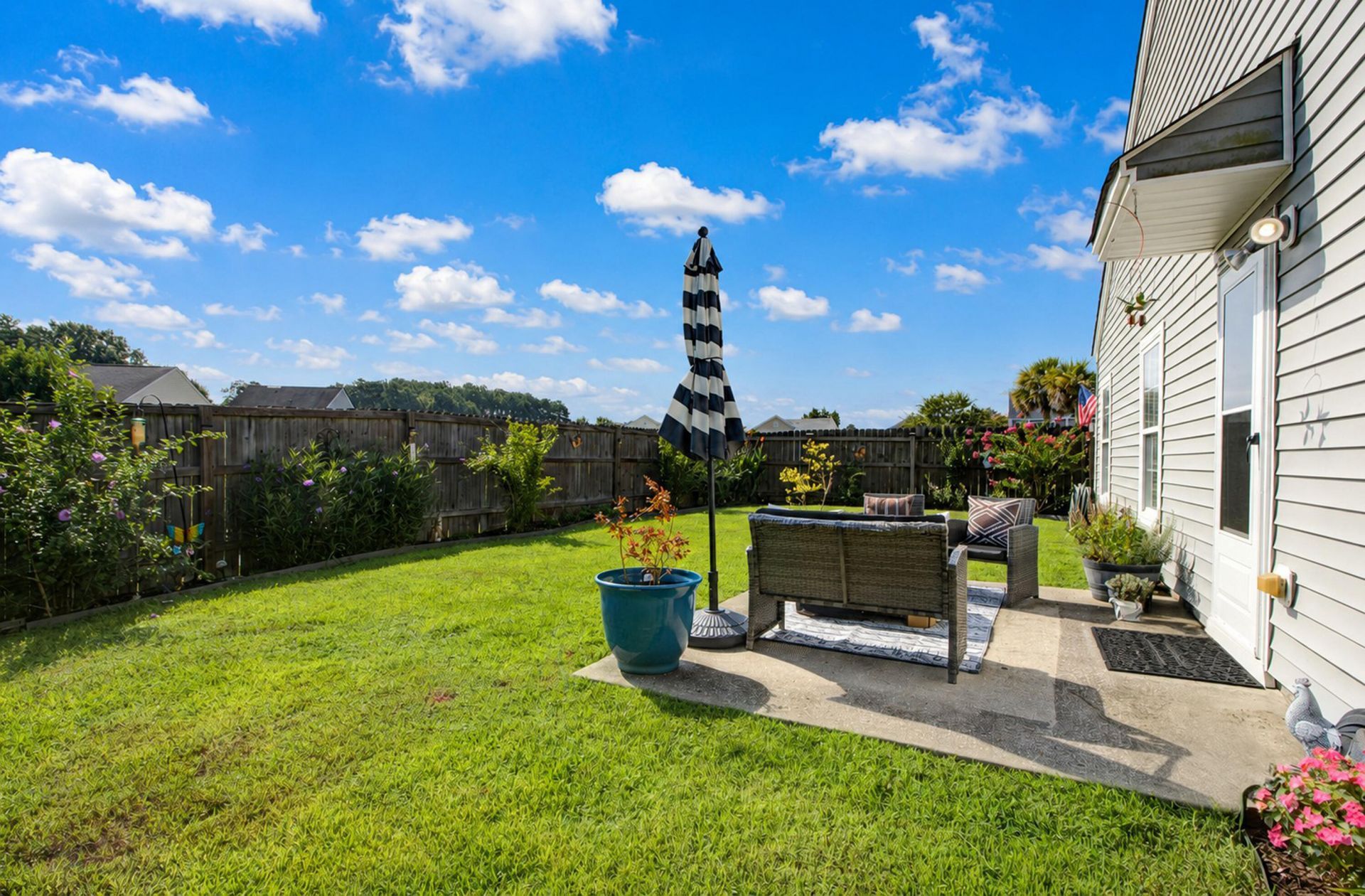 1205 Catbird Court Photo 41
