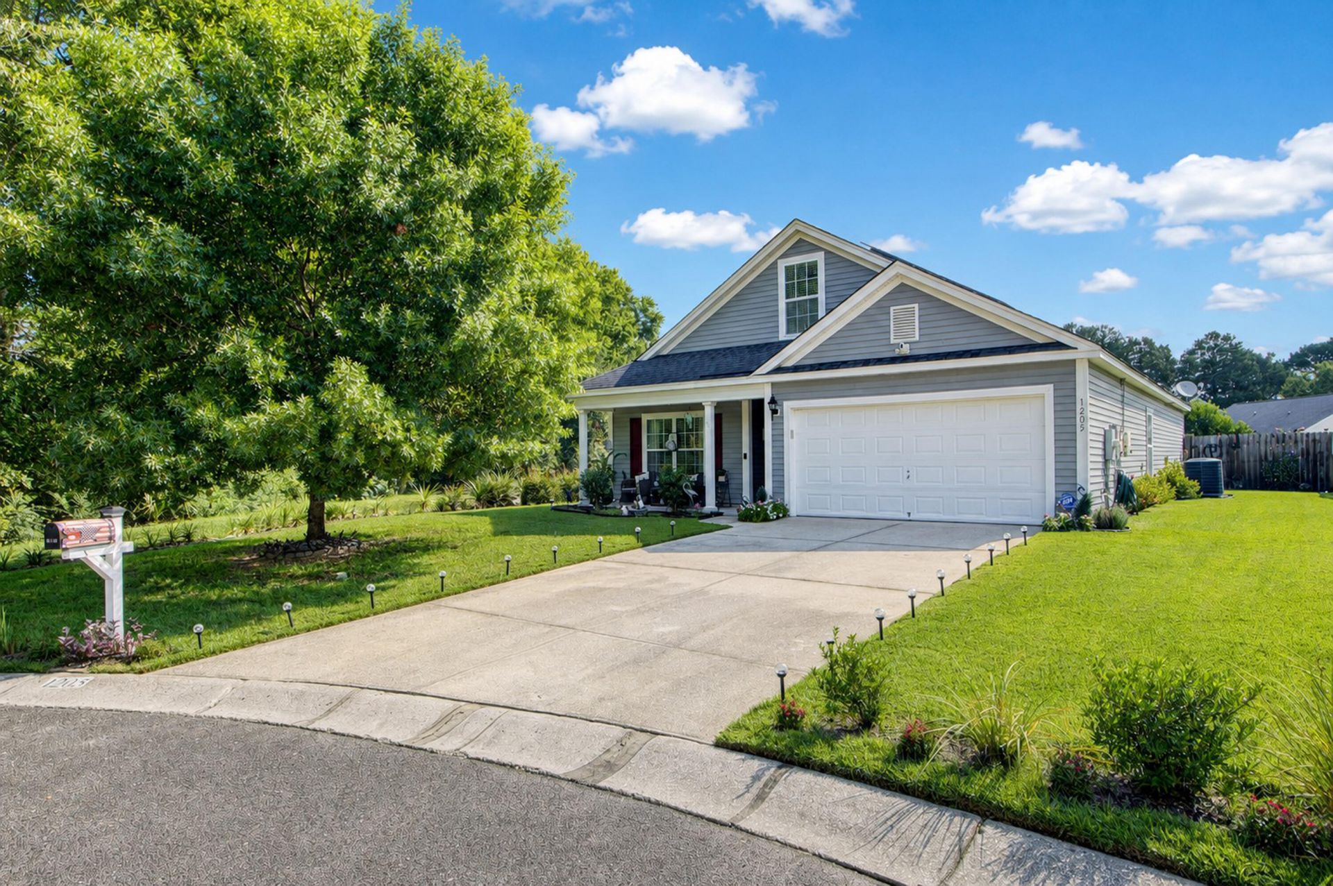 1205 Catbird Court Photo 48