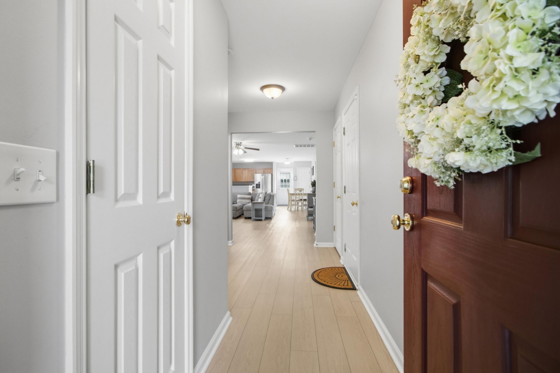 1205 Catbird Court Photo 7