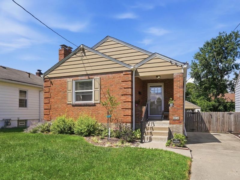 4416 Clifford Road, Deer Park, OH 45236 Photo 2