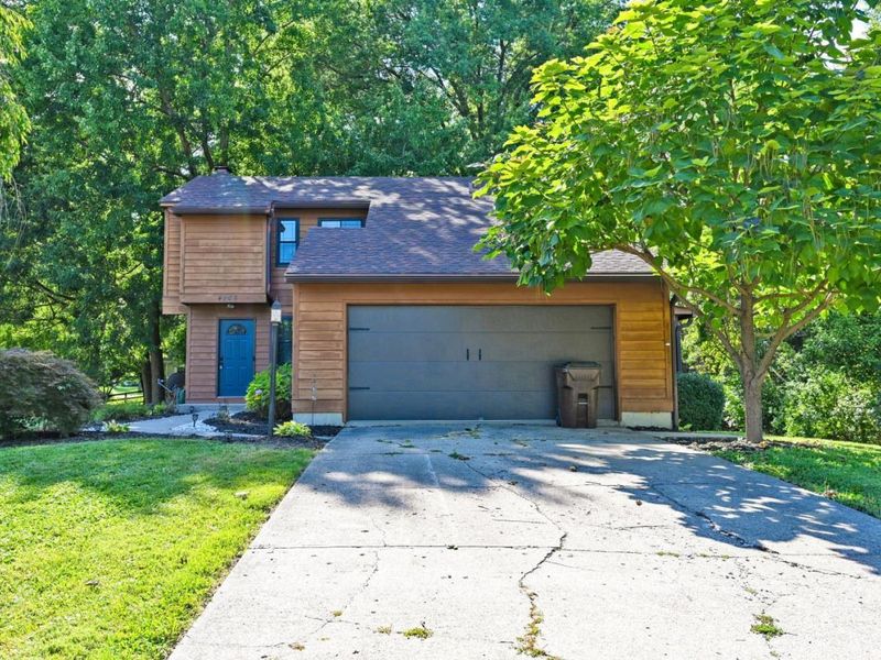 4165 Heritage Glen Drive, Union Twp, OH 45245 Photo 2