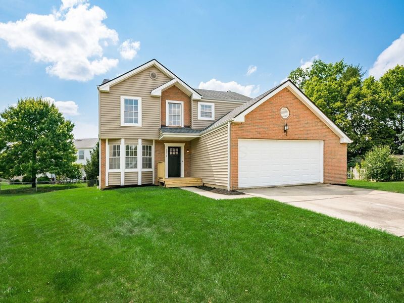 2071 Asher Court , Columbus, OH 43223 Photo 2