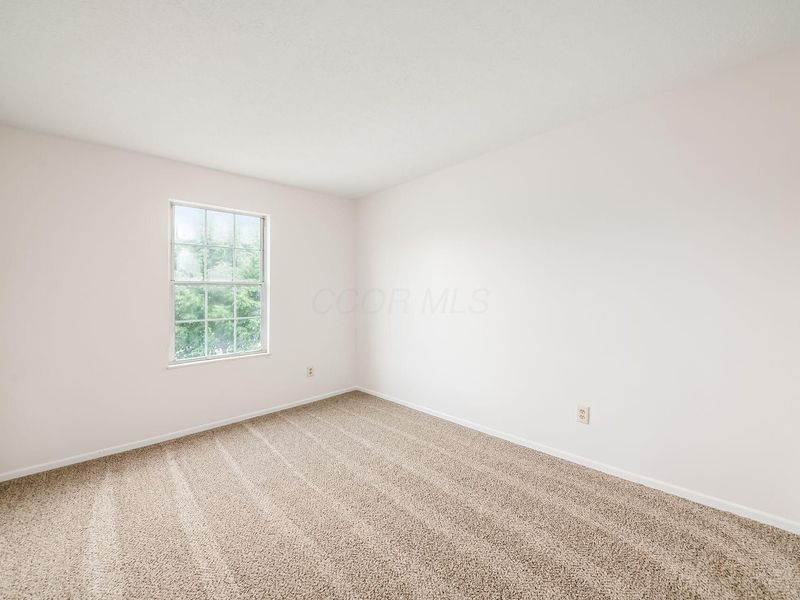 2071 Asher Court , Columbus, OH 43223 Photo 23