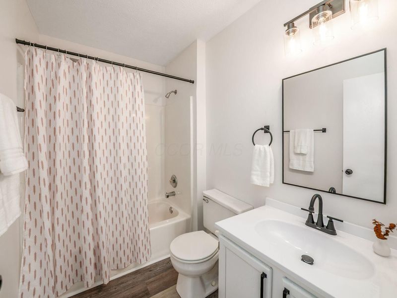 2071 Asher Court , Columbus, OH 43223 Photo 28