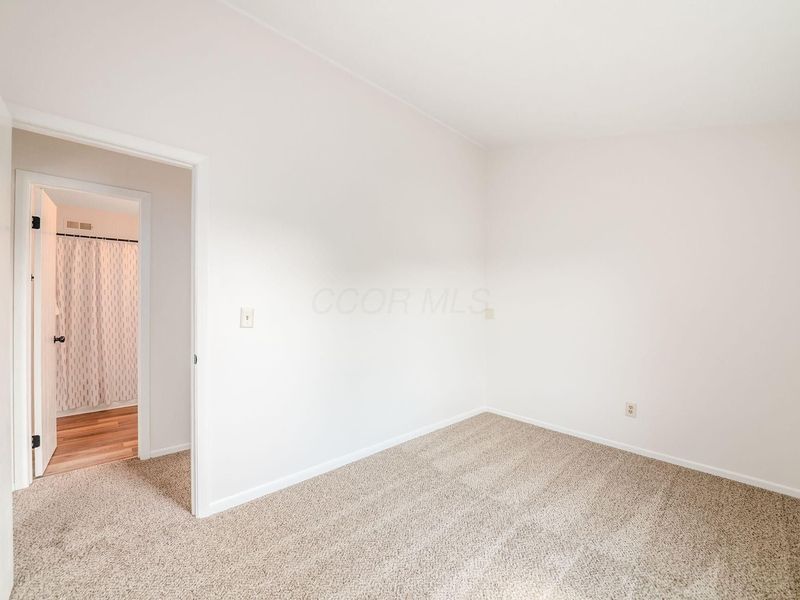 2071 Asher Court , Columbus, OH 43223 Photo 29