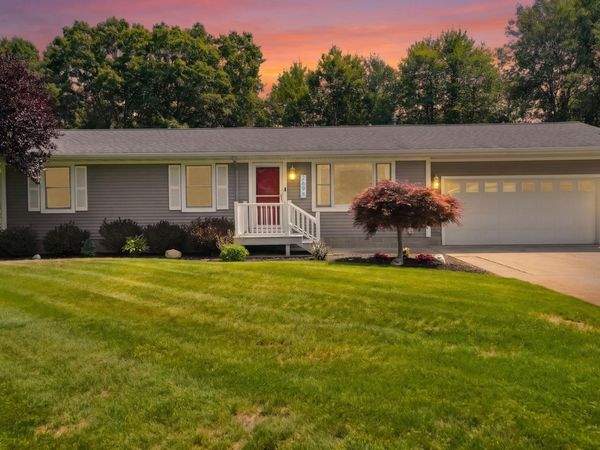 2698 Hamilton Road, Muskegon, MI 49445