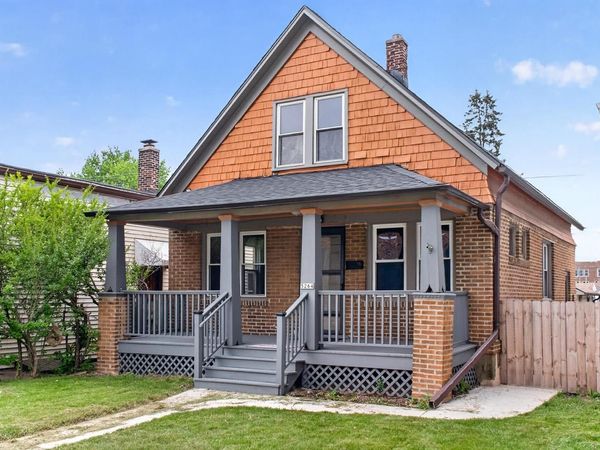 5264 S Packard AVENUE, Oak Creek, WI 53154