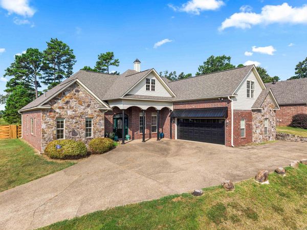 170 Wildwood Forest Road, Hot Springs, AR 71913
