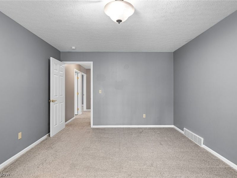 213 Westminster Way , Elyria, OH 44035 Photo 23