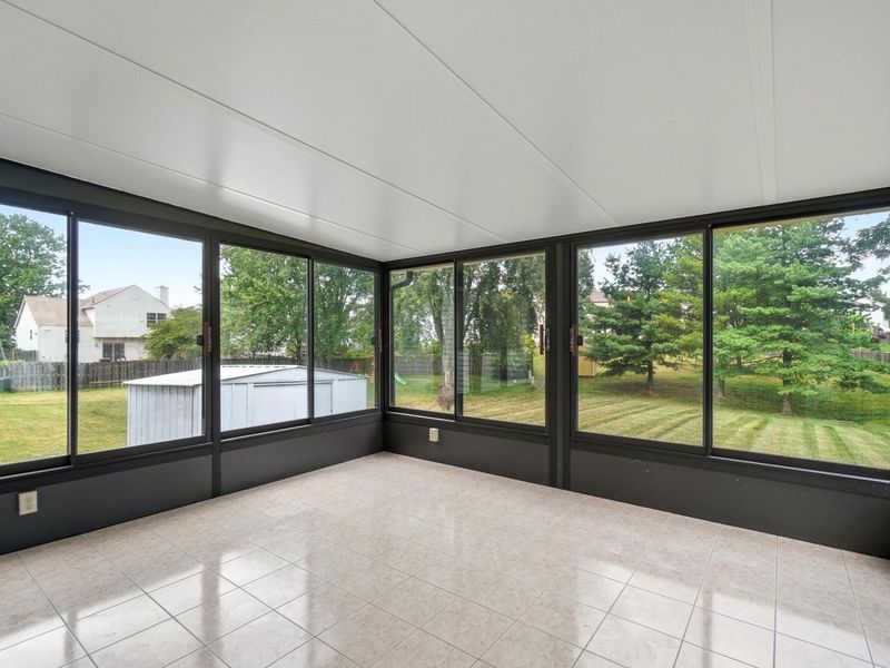 8354 Papillon Avenue , Reynoldsburg, OH 43068 Photo 17