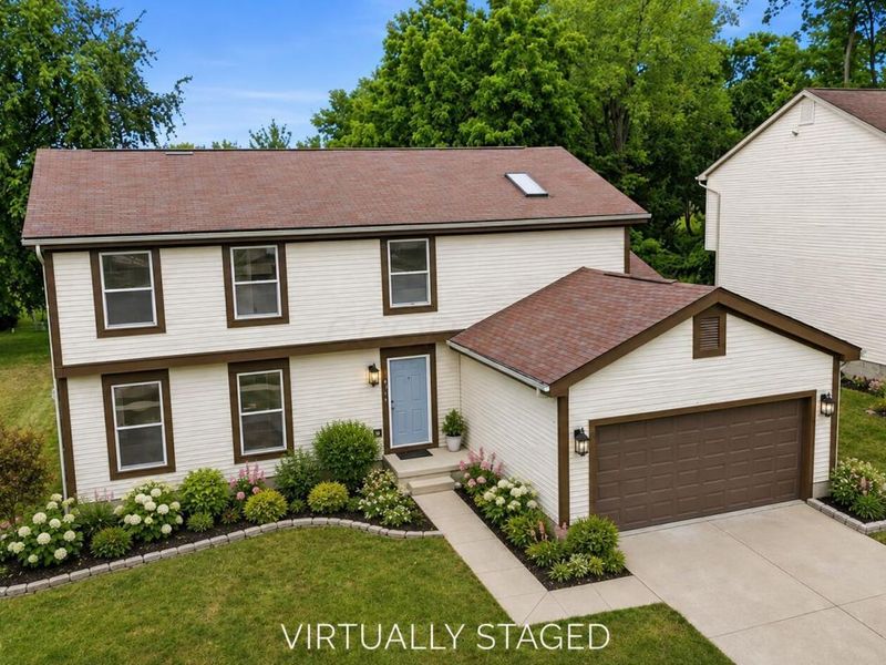 8354 Papillon Avenue , Reynoldsburg, OH 43068 Photo 2
