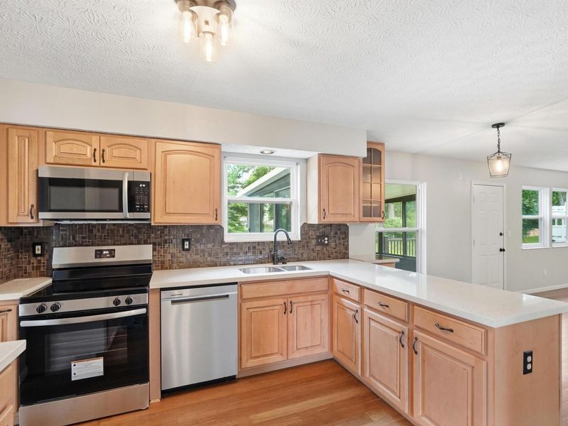 8354 Papillon Avenue , Reynoldsburg, OH 43068 Photo 23