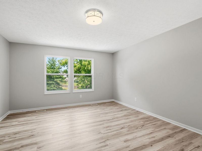 8354 Papillon Avenue , Reynoldsburg, OH 43068 Photo 34