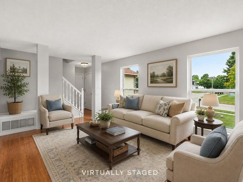 8354 Papillon Avenue , Reynoldsburg, OH 43068 Photo 5