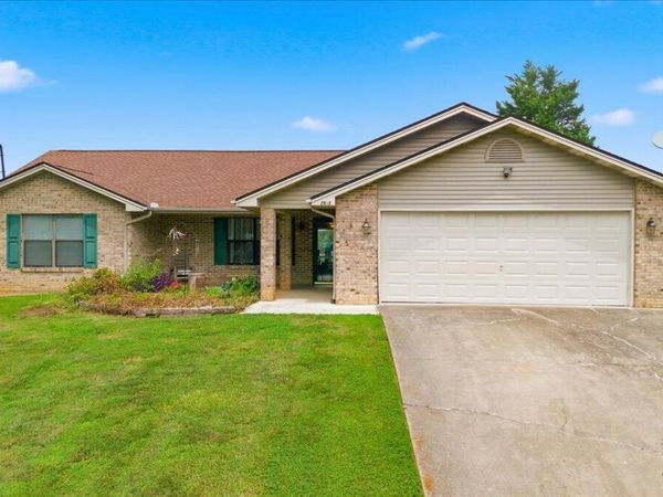2953 Oak Top Court, Kodak, TN 37764