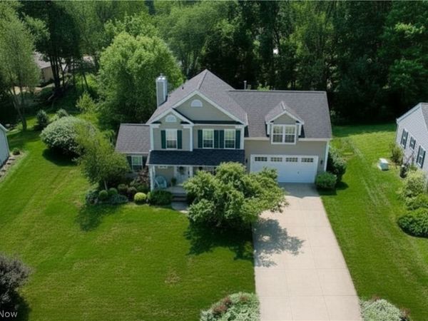 3328 Pine Ridge Drive , Ravenna, OH 44266