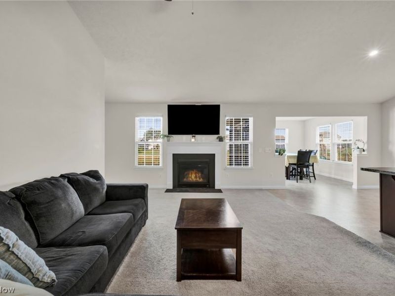 9239 Nash Lane, North Ridgeville, OH 44039 Photo 5