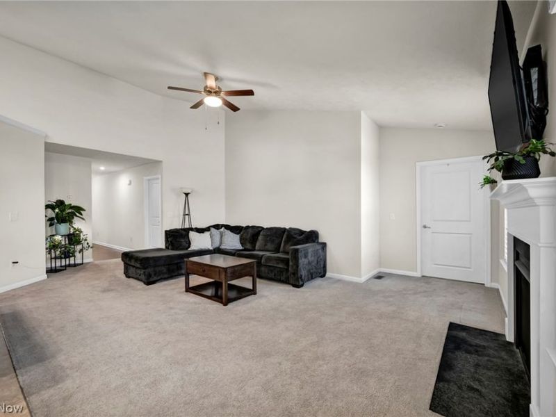 9239 Nash Lane, North Ridgeville, OH 44039 Photo 8