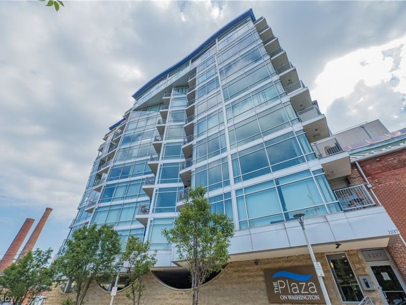 1237 Washington Avenue, Unit 702, Cleveland, OH 44113 Photo 1
