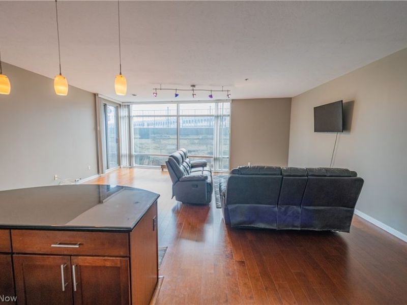 1237 Washington Avenue, Unit 702, Cleveland, OH 44113 Photo 18