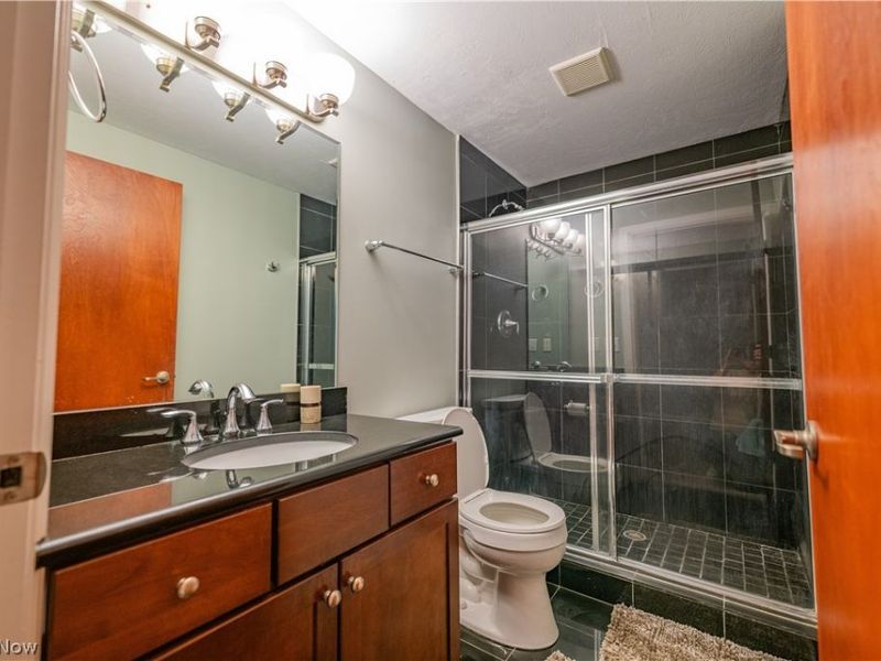 1237 Washington Avenue, Unit 702, Cleveland, OH 44113 Photo 22