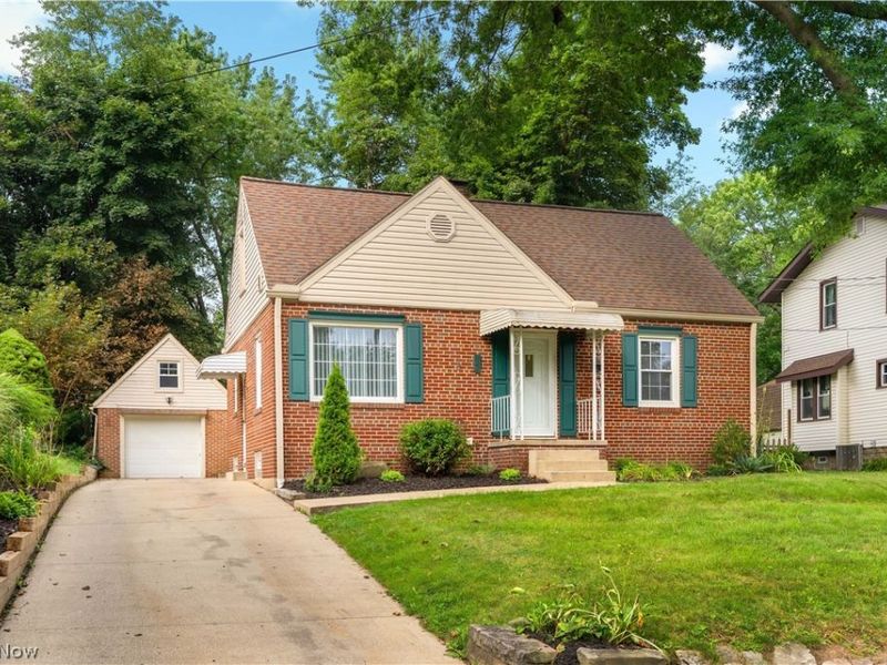 128 Woolf Avenue , Akron, OH 44312 Photo 1