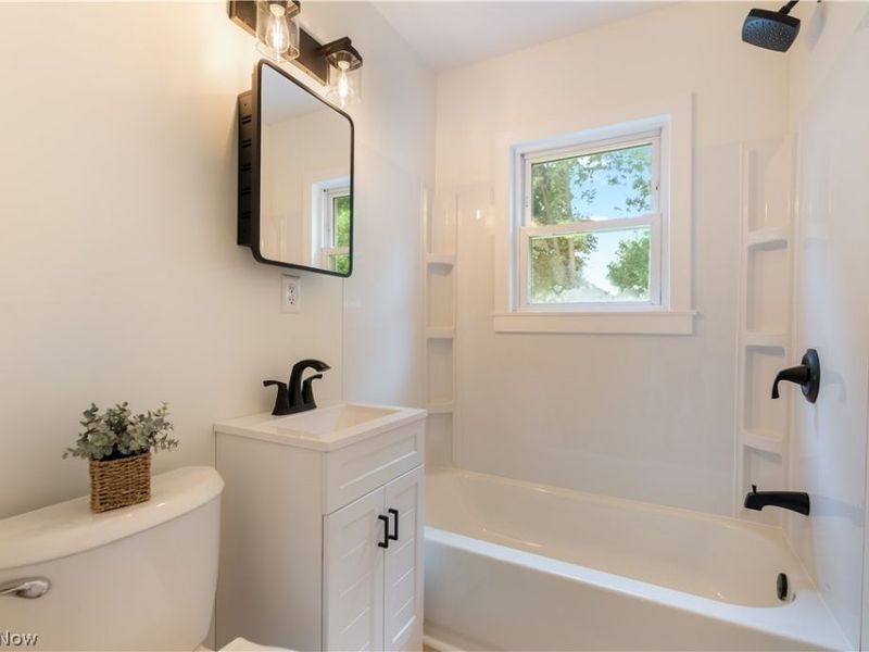 128 Woolf Avenue , Akron, OH 44312 Photo 12