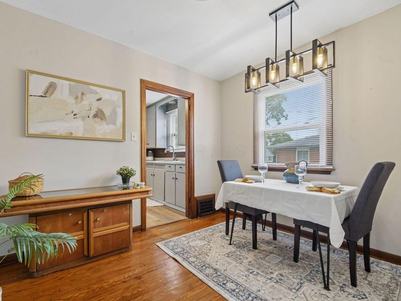 1560 Garling Avenue , Columbus, OH 43223 Photo 12