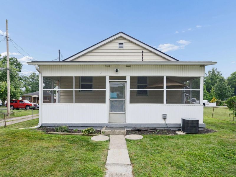 1560 Garling Avenue , Columbus, OH 43223 Photo 4